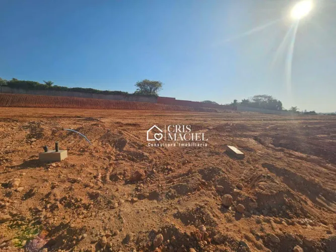 Terreno à venda no Quinta do Lago em Indaiatuba-SP!