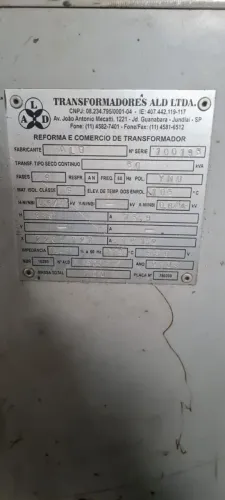 Transformador Trifásico 380v/220v/380v 