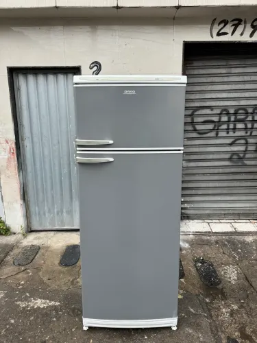 Vendo geladeira Dako ,Duplex 460L R$ 1200