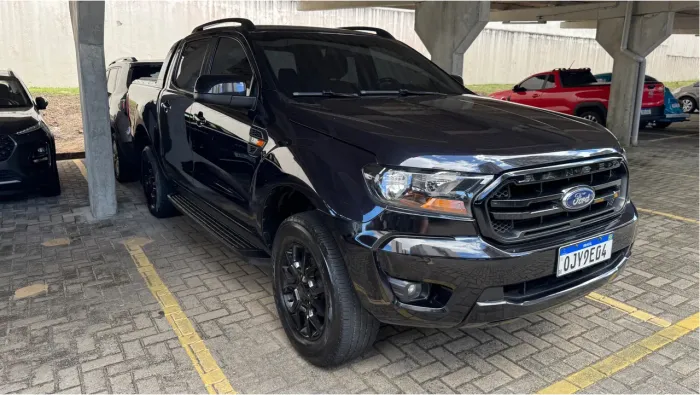 Ford Ranger Black 2.2 4X2 CD Diesel AUT 2023