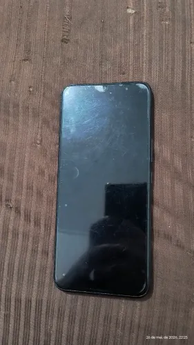 Celular em perfeito estado 