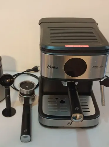 Cafeteira Oster 