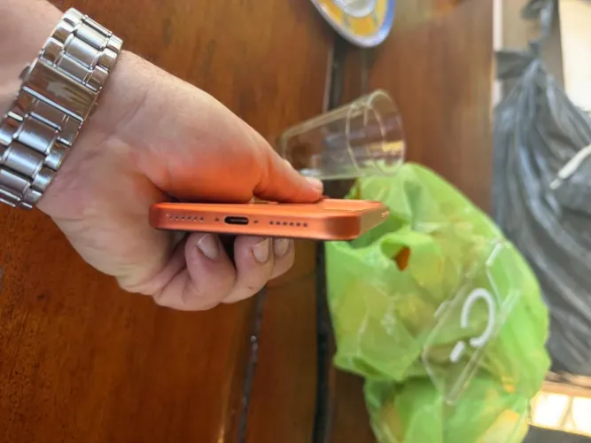 Vendo iPhone 17 pro Max
