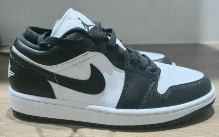 Air Jordan 1 Low Feminino Original Preto e Branco - 37 BR / 7.5 US