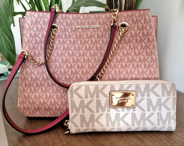 Bolsa Michael Kors teagen e carteira jet set