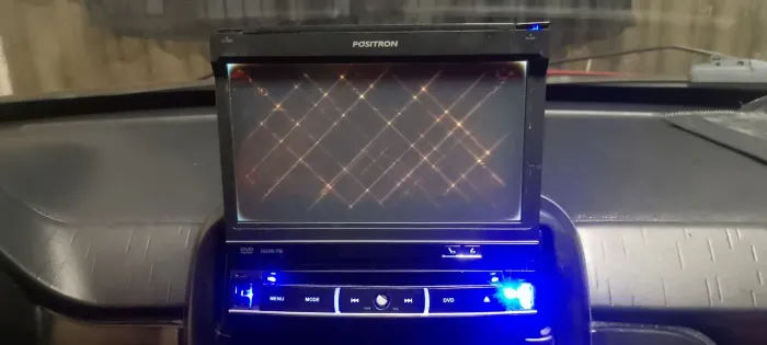 Dvd automotivo pósitron.