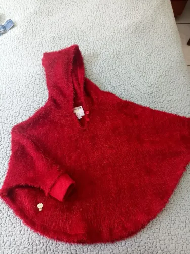 Blusa estilo poncho