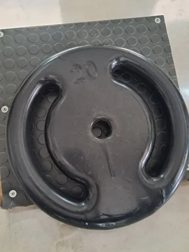 2 Anilhas emborrachada 20kg