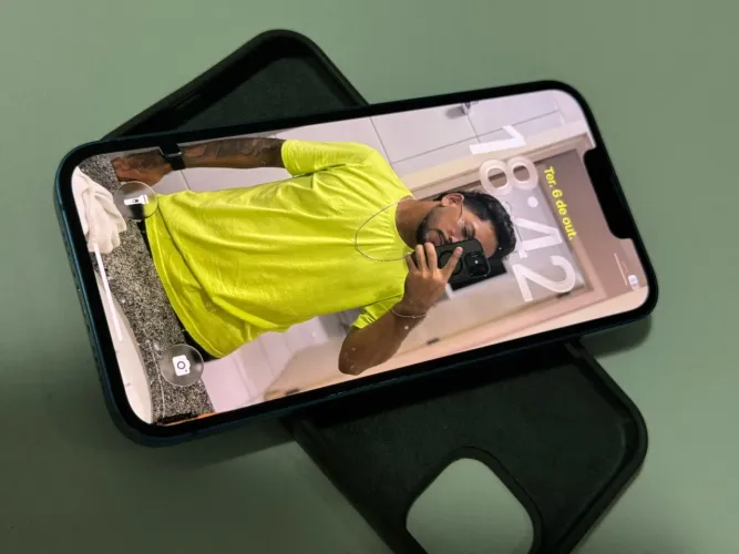 IPHONE 13