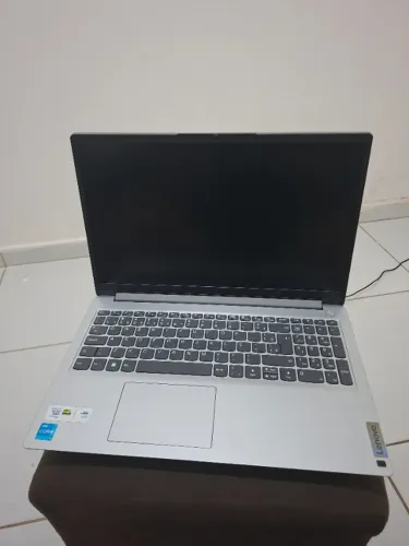 Notebook Lenovo (Seminovo)