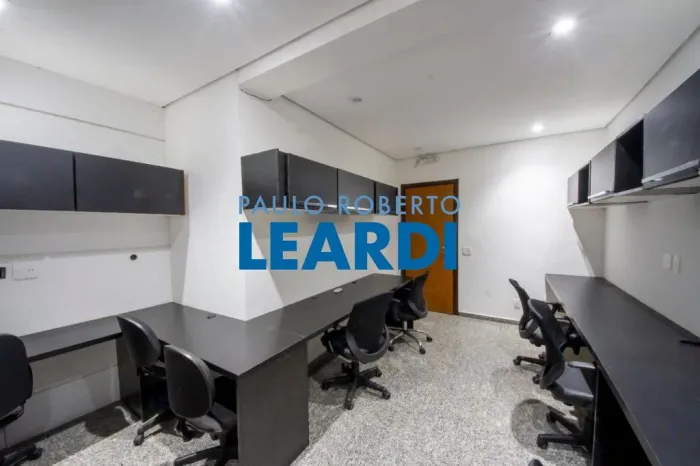 CONJ. COMERCIAL - CHÁCARA SANTO ANTONIO - SP