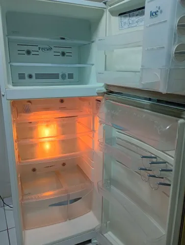 Vendo Geladeira GE Frost Free SMART FRESH 410 Litros