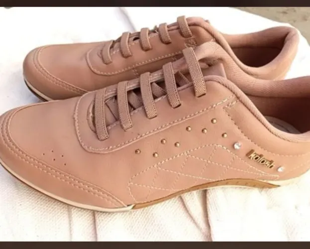Tenis Kolosh casual bege 38