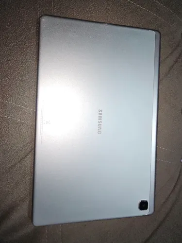 Tablet: Galaxy tab A7 T505 64GB
