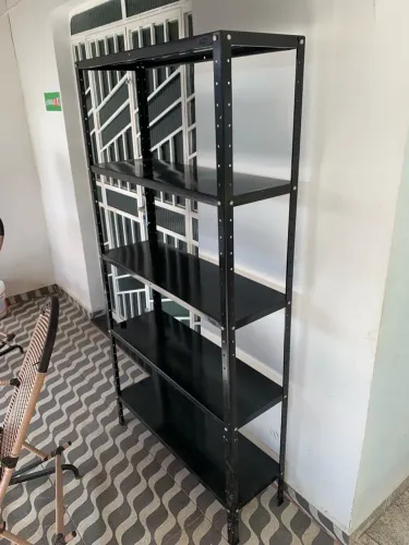 Plateleira de aço nova 350,00