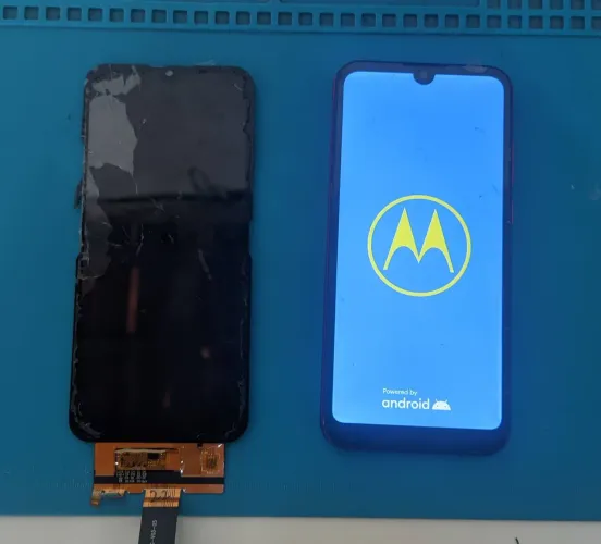 Troca de tela de Celular Motorola