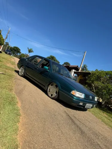 Volkswagen Santana 1.8 MI (álcool) 1996