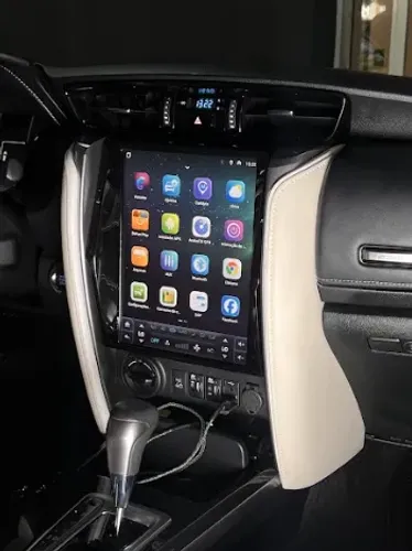 MULTIMIDIA TESLA 13.1 PARA SW4