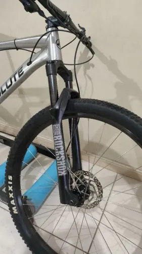 Suspensão rock shox recon 110mm direção tapered (conica) eixo boost