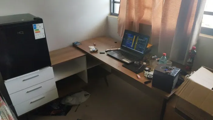 Mesa em L 3 gavetas