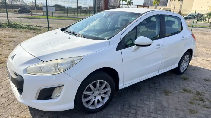 Peugeot 308 Allure 1.6 Flex 16V 5P Mec. 2013