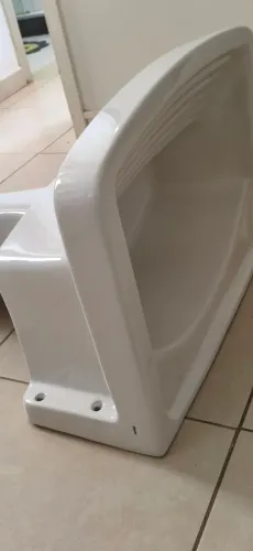 Tanque de louça branco deca