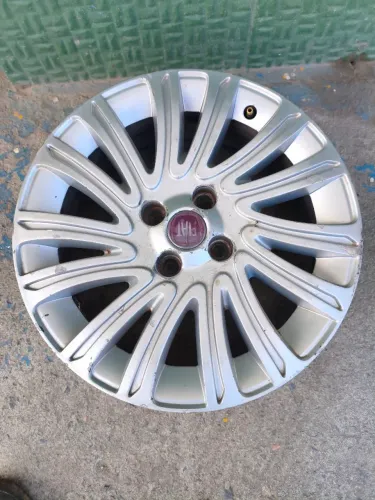 Vendo jogo de rodas aro 16 fiat