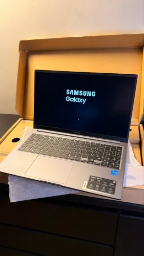 Galaxy book 4