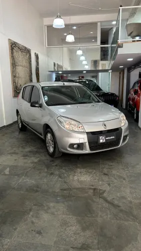 Renault Sandero Privilège Hi-flex 1.6 16V 5P AUT 2012