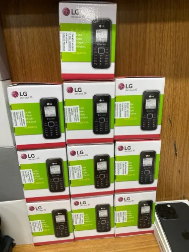 LG-B220 DUAL SIM 3G Preto NOVO R$280,00 A VISTA