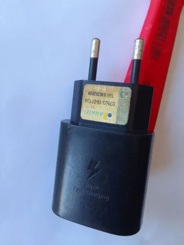 Carregador super fast charging samsung 25w original tipo c (sem o cabo)