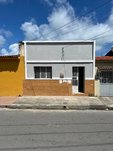 Casa Residencial- *