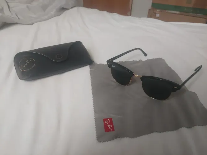 Óculos Rayban Clubmaster