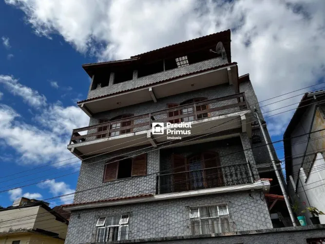 Linda Casa à Venda na Vila Guarani Vista Deslumbrante e Conforto em Cada Detalhe!