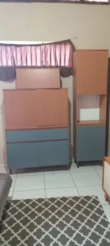 Vendo um armário completo