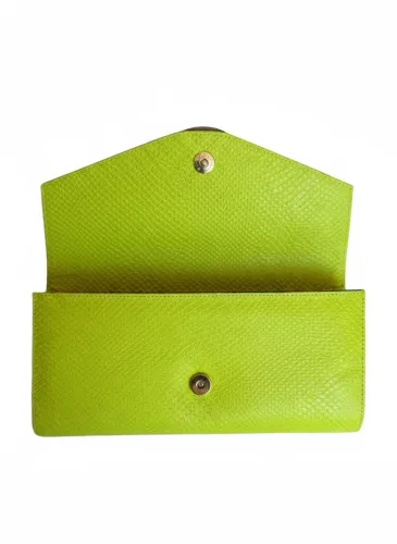 Cluntch neon para festa 