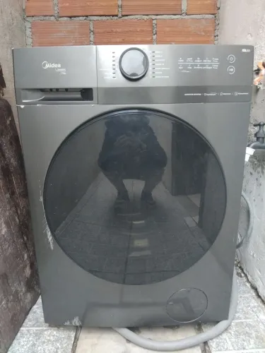 Máquina lava e seca estereliza com wifi
