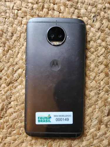 Motorola Moto G5S 32GB - Liga Normalmente - Tela Trincada