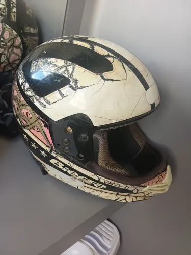 Capacete pra moto