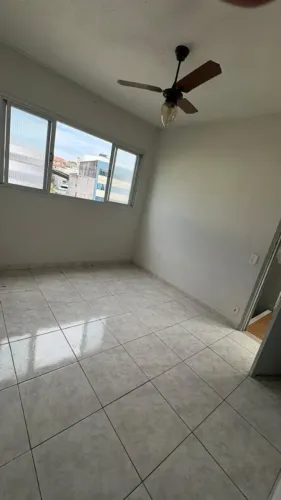 Imóvel para aluguel com 47 metros quadrados com 2 quartos