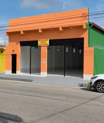 Ótimo prédio comercial em plena avenida principal ótimo loja veículo igreja academia etc.