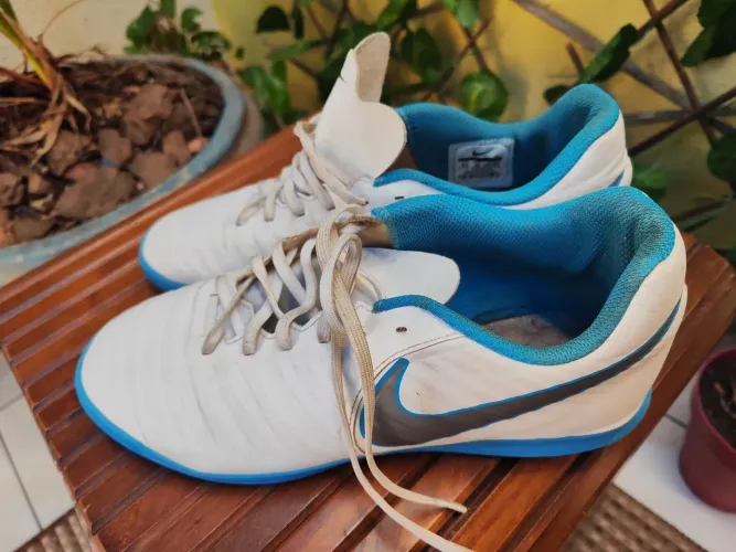 Chuteira nike