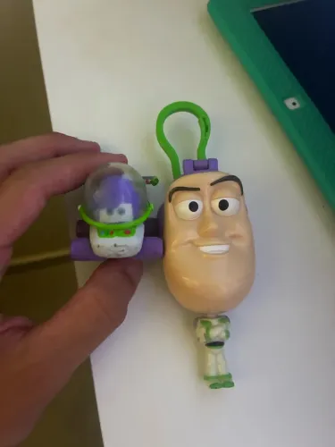 Buzz lightyear