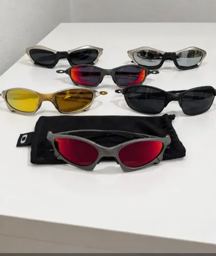 Óculos de sol Oakley lente espelhada!