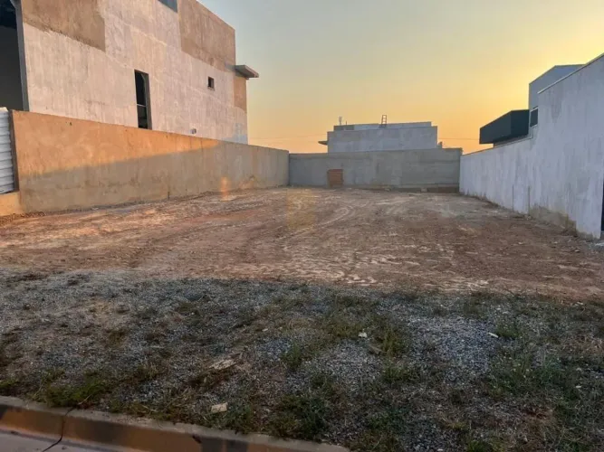TERRENO - VENDA - Condomínio Residencial Florais da Mata - Várzea Grande/MT