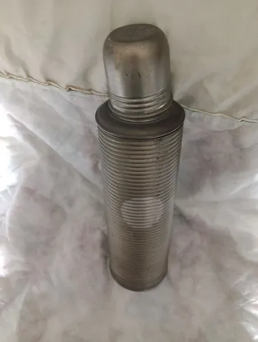 Garrafa térmica antiga, anos 50