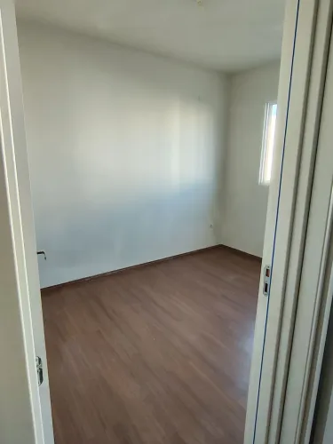 Apartamento Terras de Santa Cruz, vendo