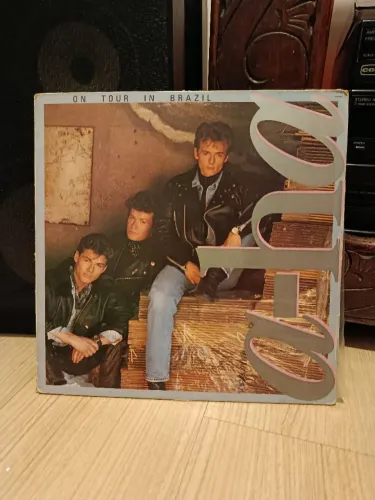 A-HA LP disco vinil Tuor In Brazil (é um Great Hits)