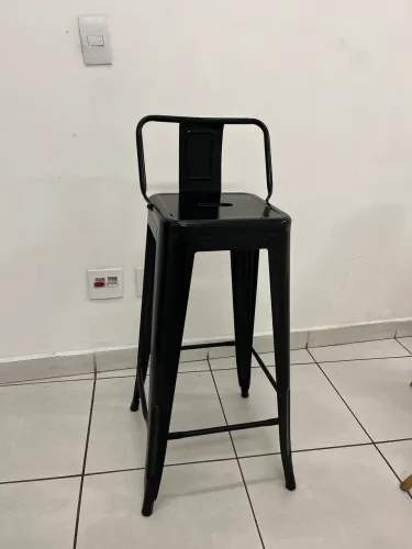 Banqueta preta
