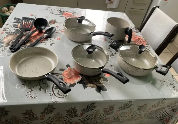 KIT PANELAS TEFLON ANTIADERENTE COM 8 PCS